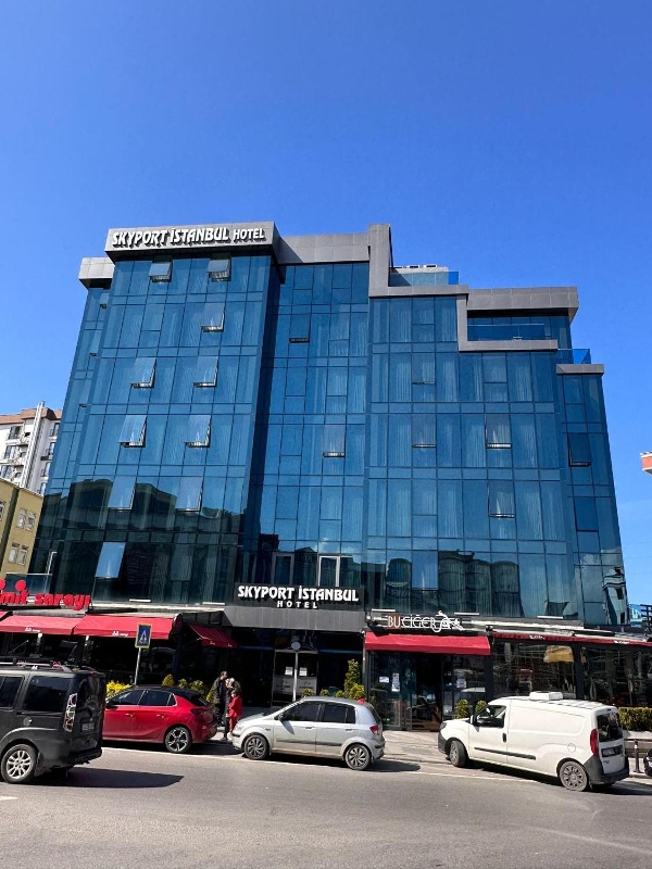 Skyport Istanbul Hotel image 1